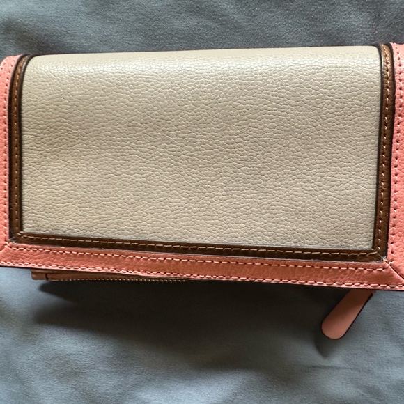Kate Spade Wallet - Picture 2 of 4